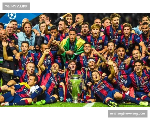 欧冠奖杯巡展抵达内罗毕,吸引大量东非球迷参观